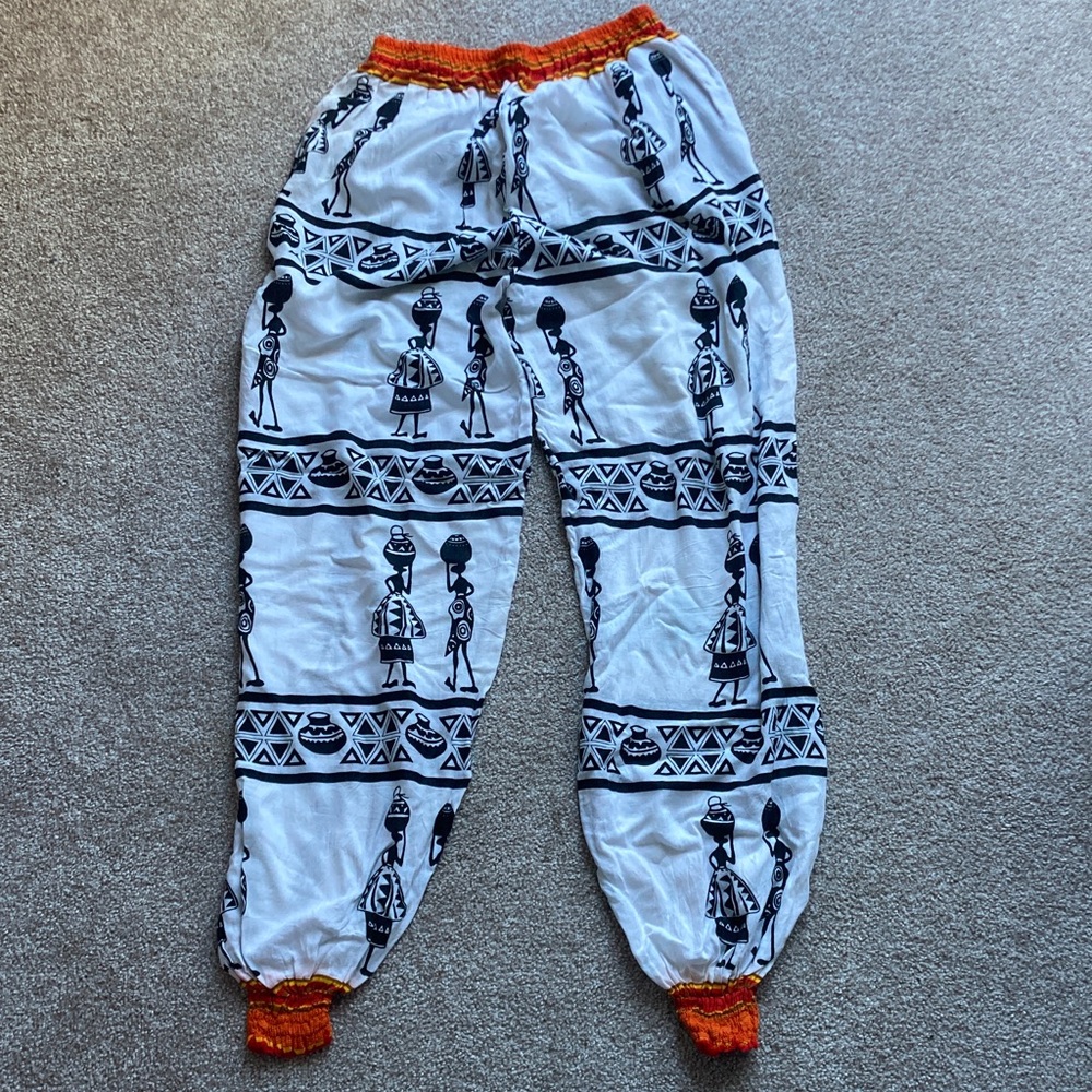 Black & White patterned harem pants